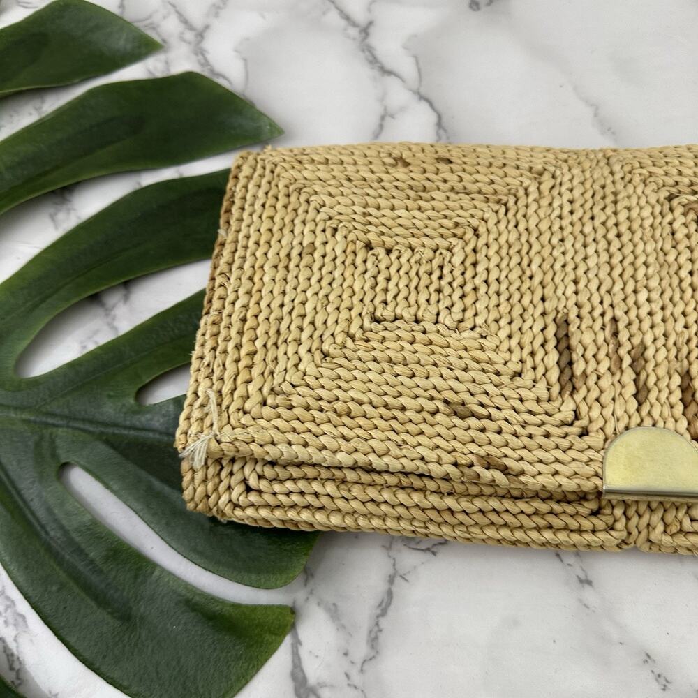 Vintage 70s Woven Straw Grass Clutch Purse Bag Boho Tropical Raffia Hong Kong - Picture 3 of 7
